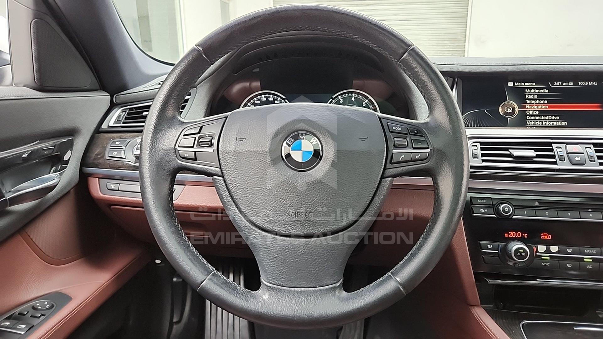 2015 BMW 730 VIN: WBAYE2105FD837047