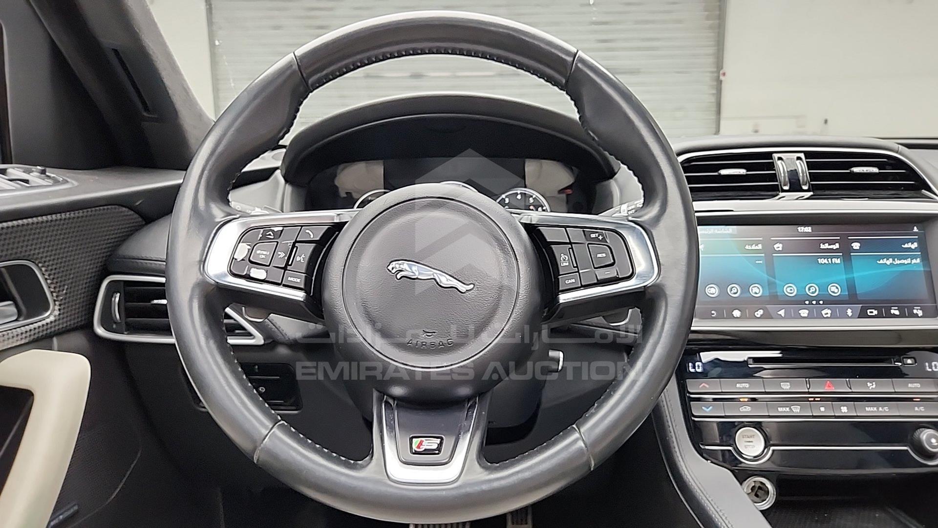 2017 JAGUAR F-PACE VIN: SADCA2BV8HA048886
