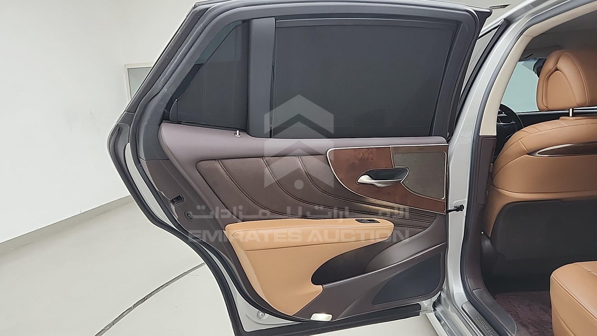 2019 LEXUS LS 500 VIN: JTHB5LFF1K5009818