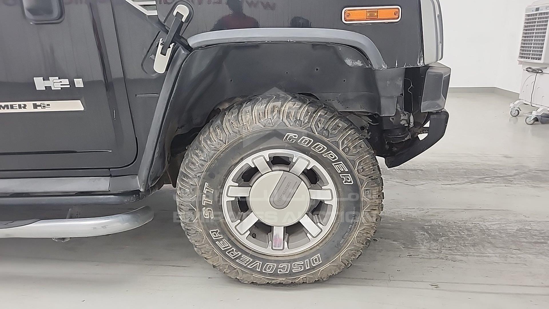 2008 HUMMER H2 VIN: 5GRGN22888H103435