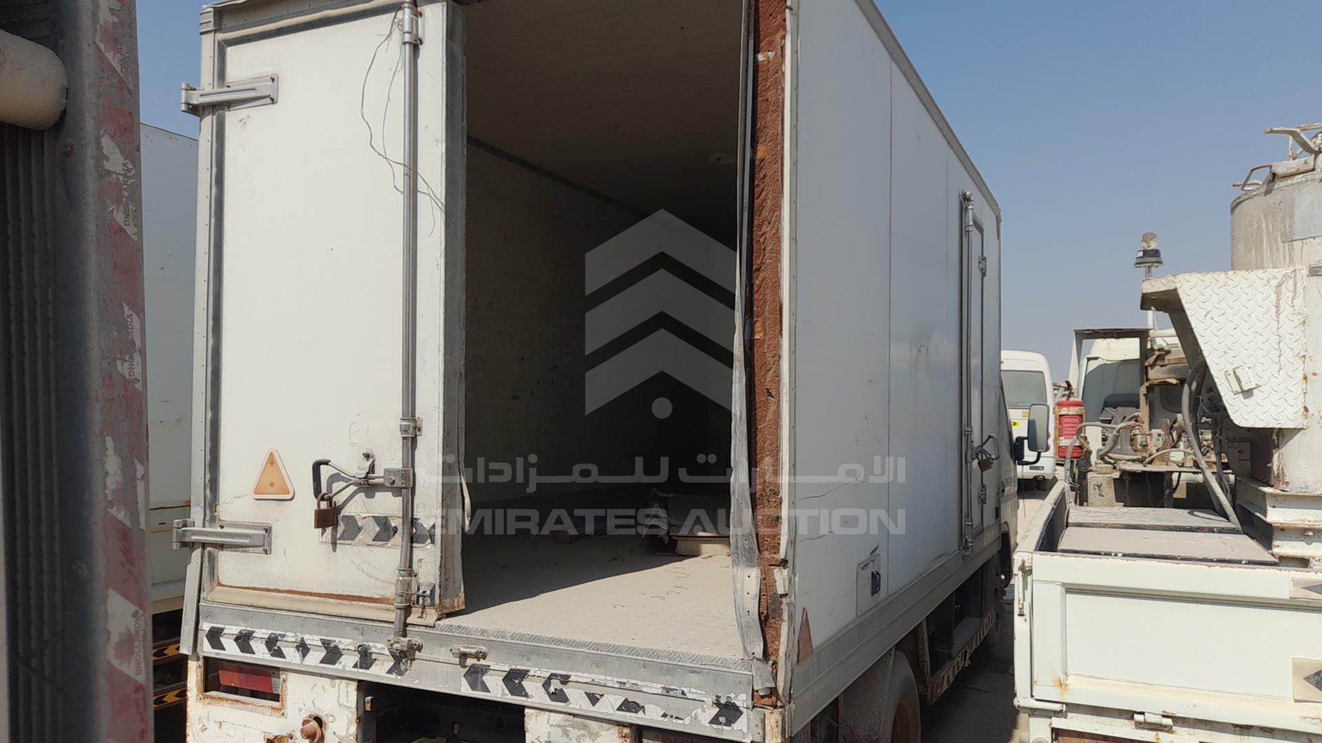 2007 MITSUBISHI CANTER VIN: JL6BCE6J57K022031