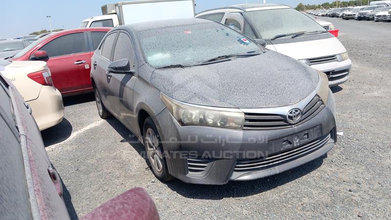 RKLBL9HE7F5236244 Auction: EmiratesAuction Lot: 408508 RKLBL9HE7F5236244 Toyota Corolla 2015 GREY Photo 11