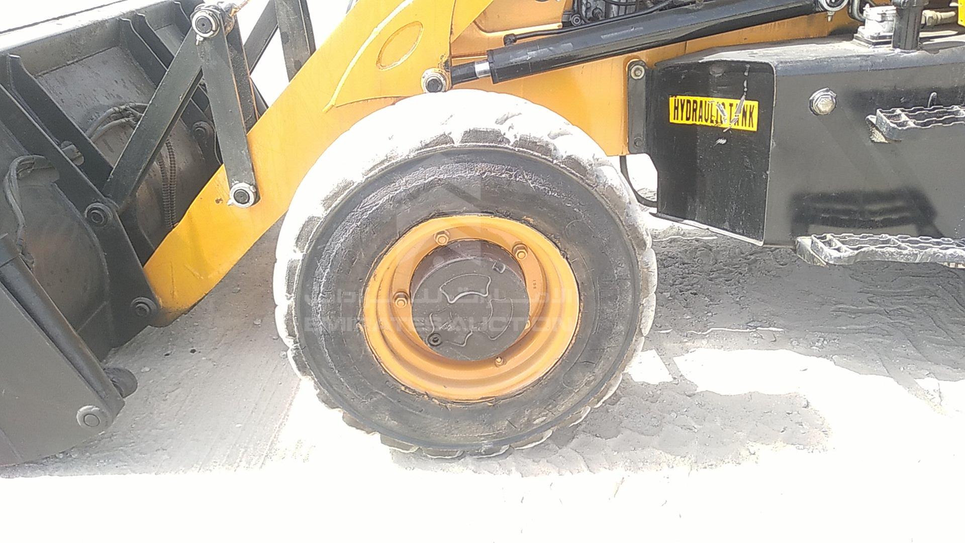 2017 JCB 3DX VIN: HAR3DXSUE01492455