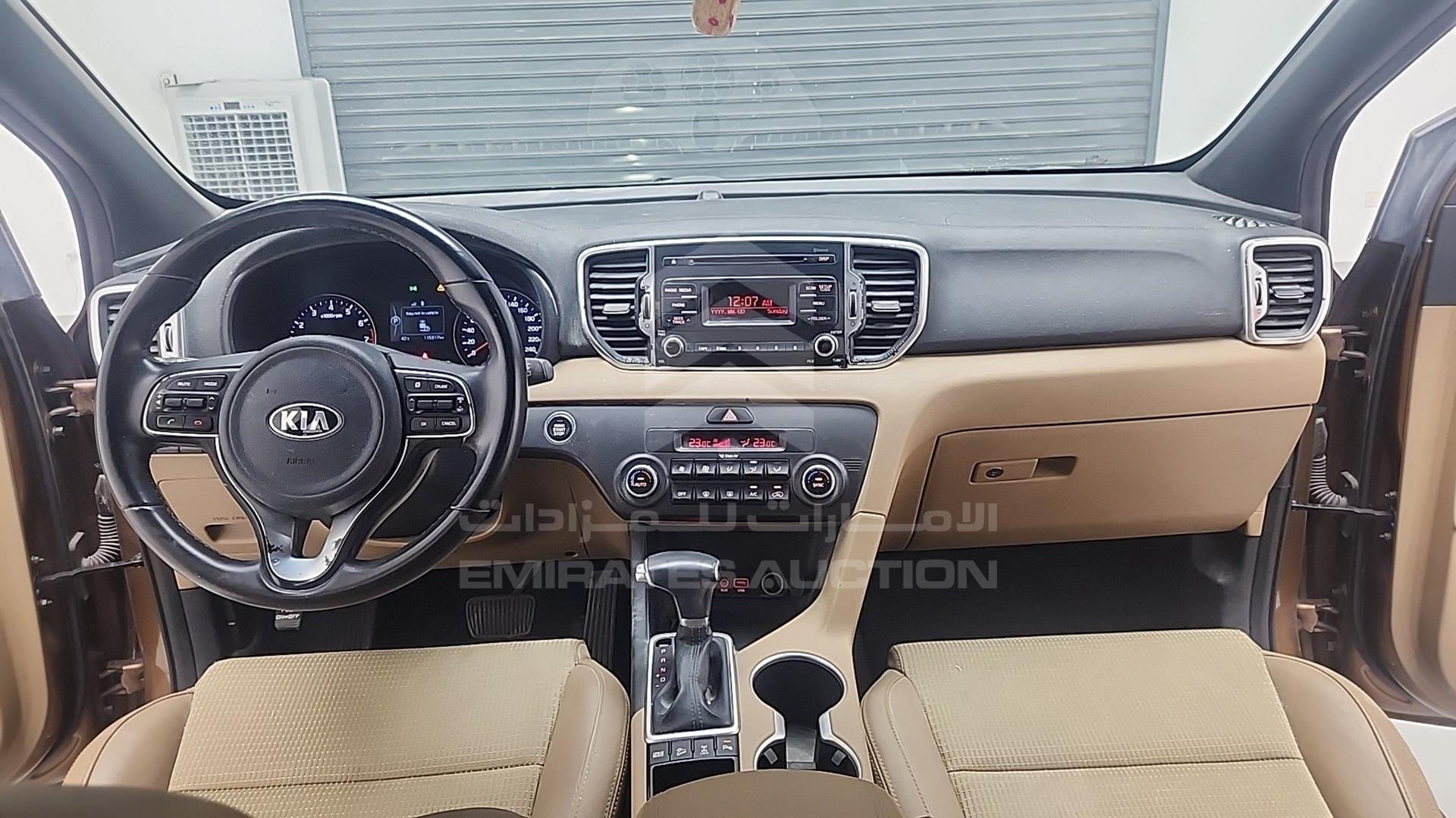 2017 KIA SPORTAGE VIN: U5YPH81A1HL082573