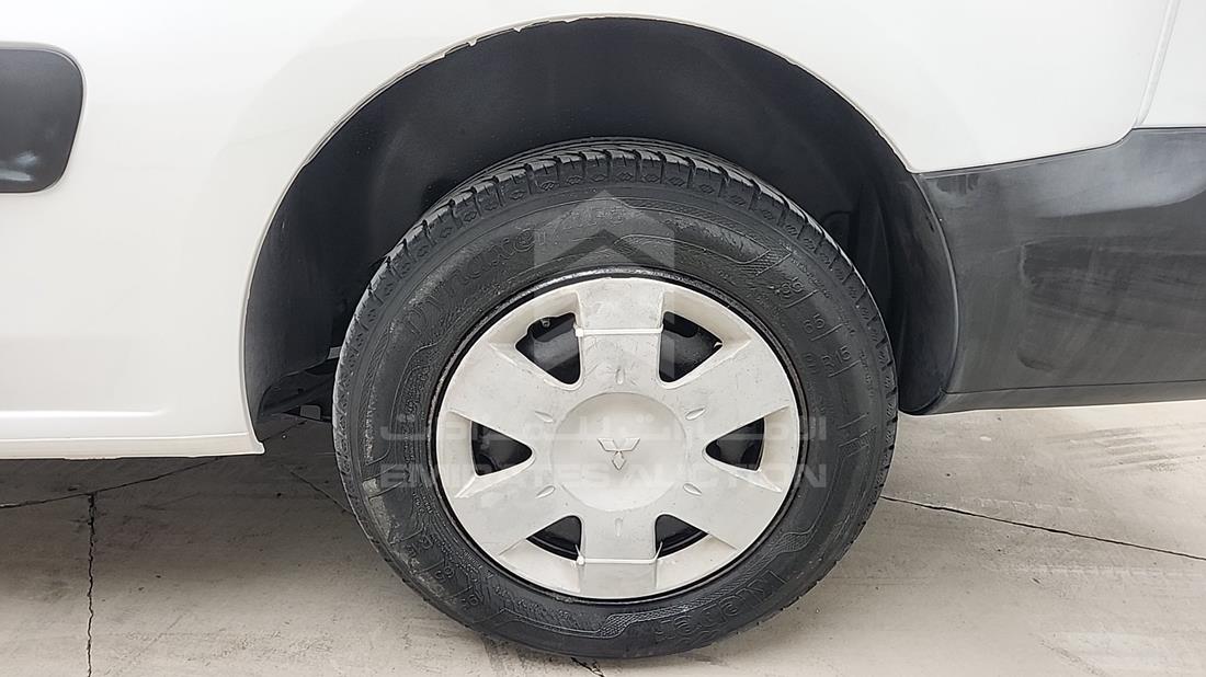 2019 Peugeot Partner — Rear Left Tyre — Photo 32