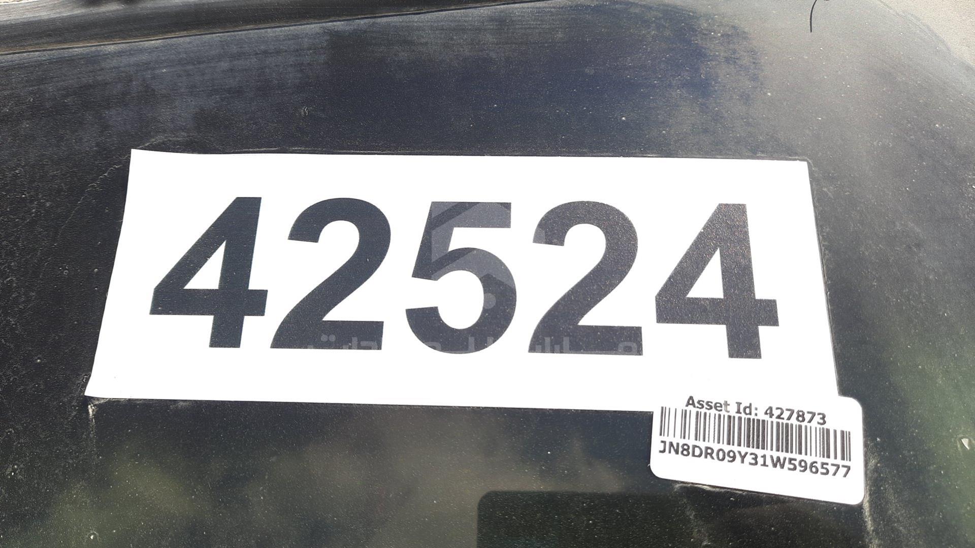 2001 NISSAN PATHFINDER VIN: JN8DR09Y31W596577