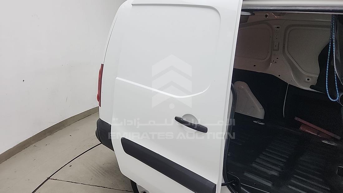 2019 Peugeot Partner — Rear Right Door — Photo 23