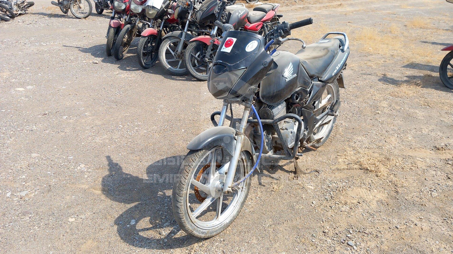 2014 HONDA CBF 150 VIN: ME4KC09CFE8755432