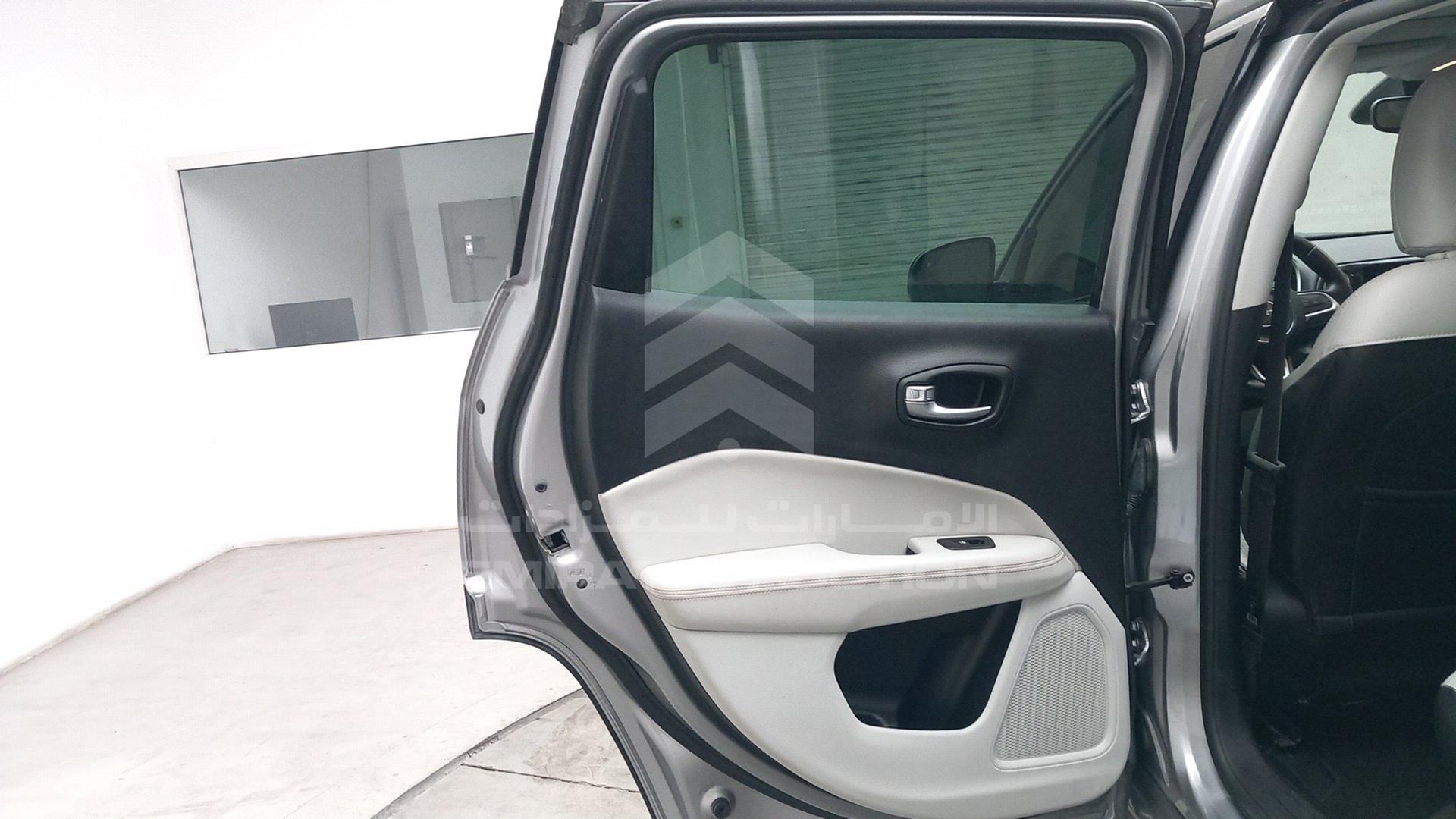 2019 JEEP COMPASS VIN: 3C4NJDCB7KT630062