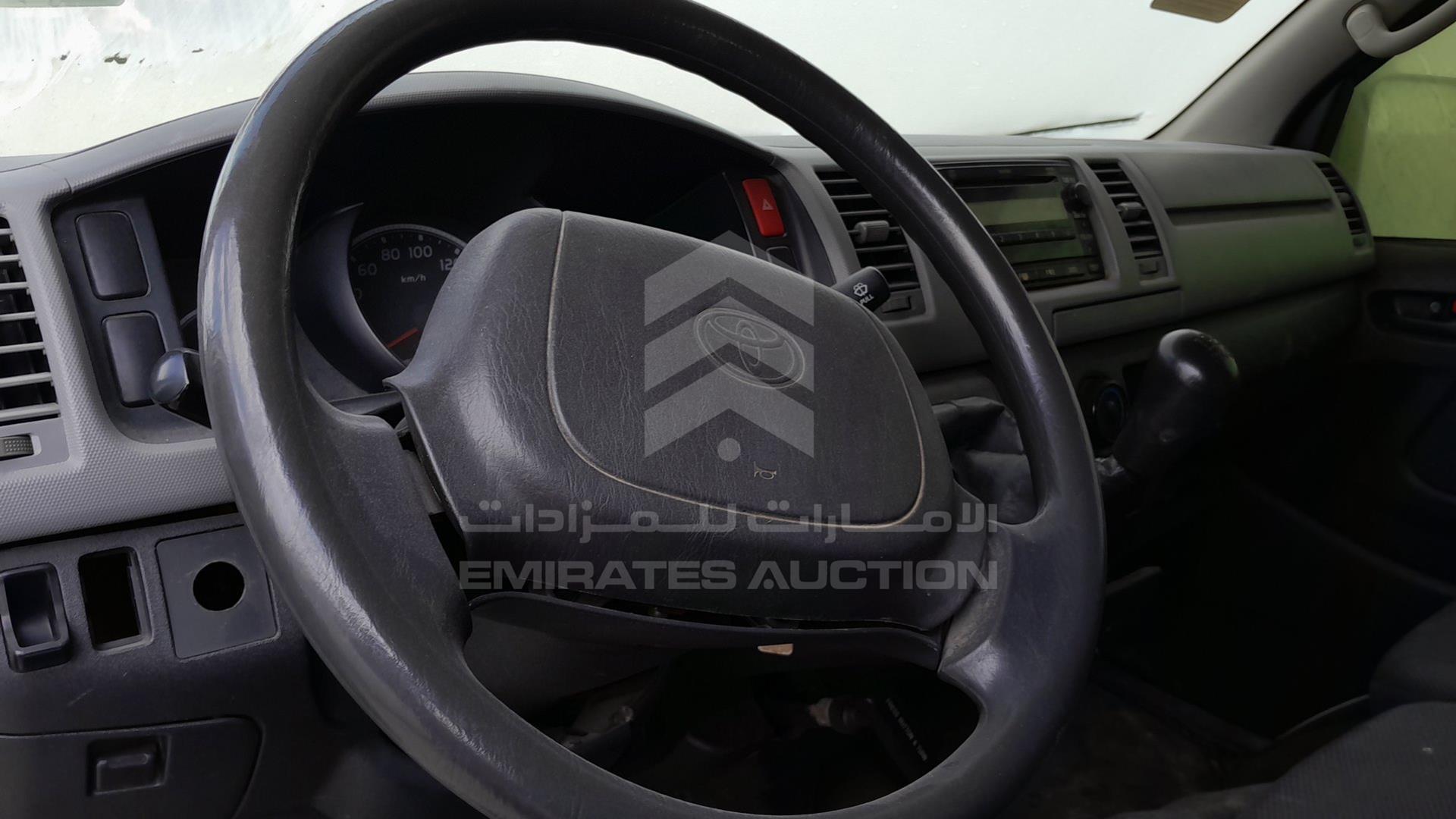 2013 TOYOTA HIACE VIN: JTGJX02P6D0046015