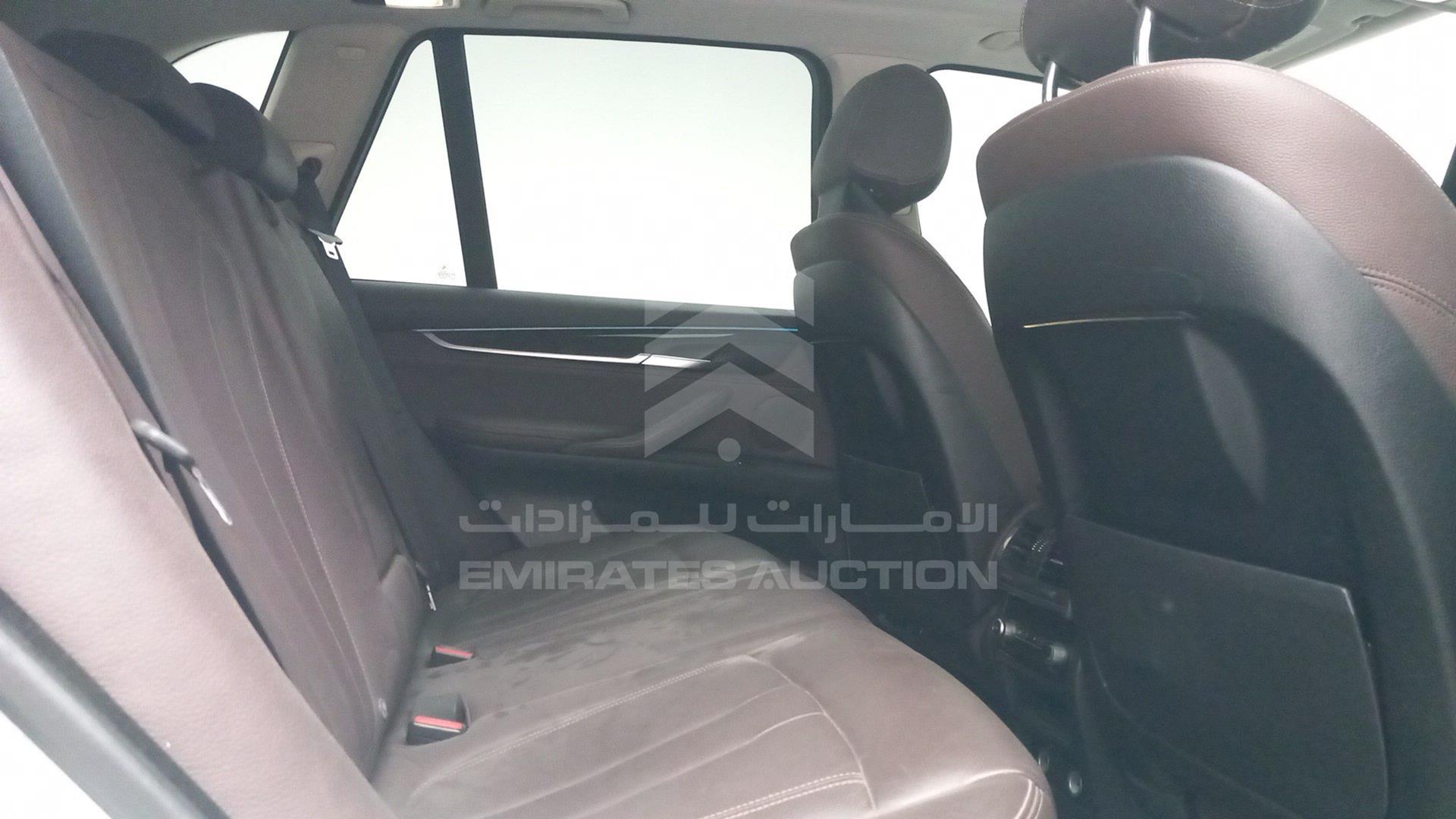 2016 BMW X5 VIN: 5UXKR2C58G0U17022