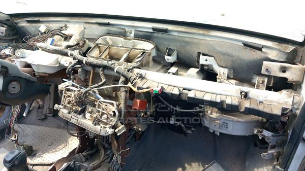 Mitsubishi Galant 2004 JMYSREA2A4Z700459 Image 10