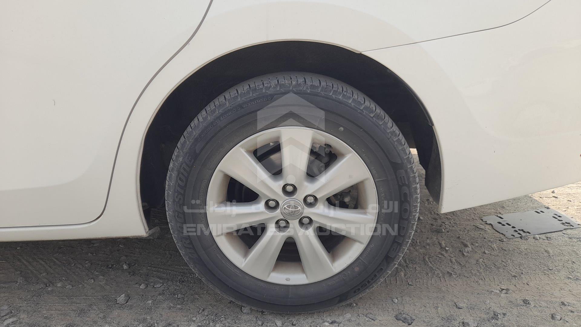 2015 TOYOTA COROLLA VIN: RKLBL9HE2F5244185