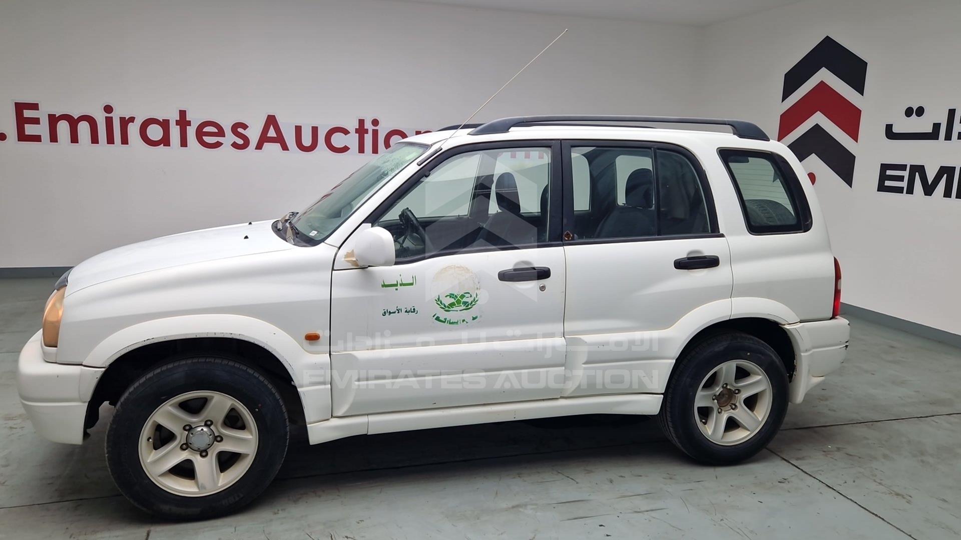 2004 SUZUKI GRAND VITARA VIN: JS3TD62V944104919