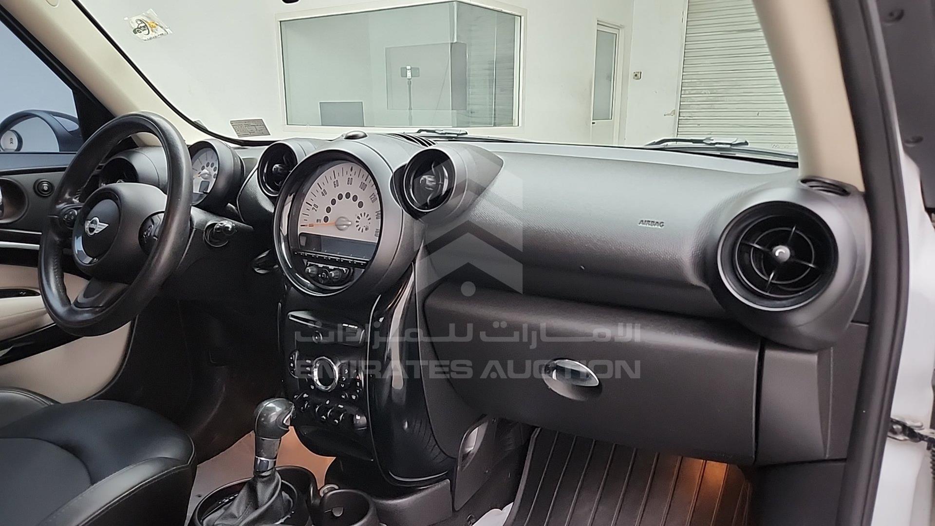 2014 MINI PACEMAN VIN: WMWSS1C50EWN94767