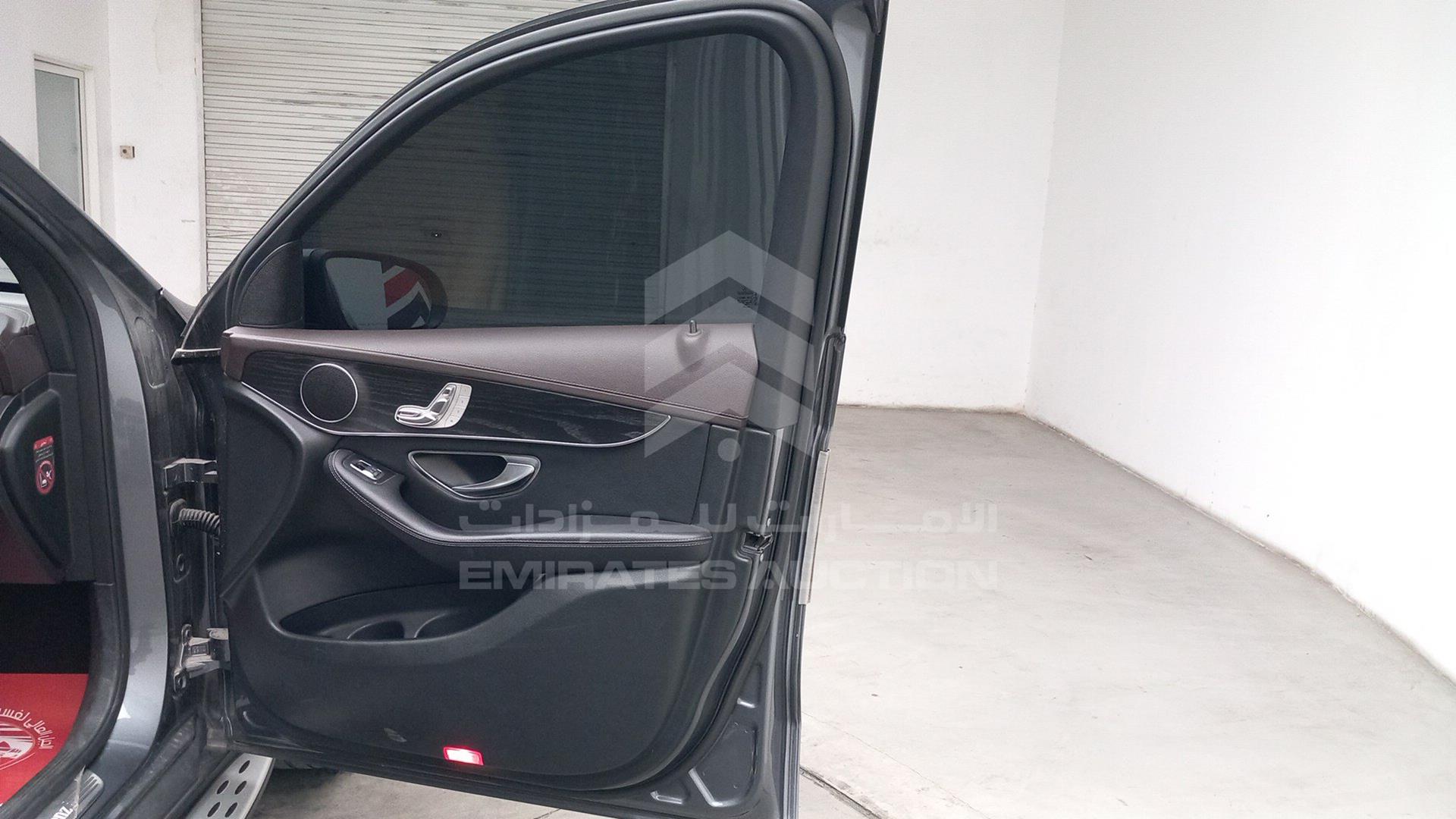 2018 MERCEDES GLC 250 VIN: WDC0G4GB3JF390336