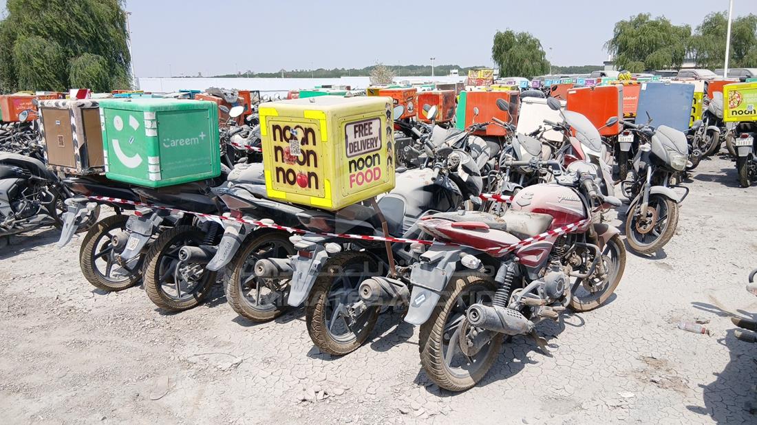 5 Motorbikes — Rear Right Angle — Photo 10