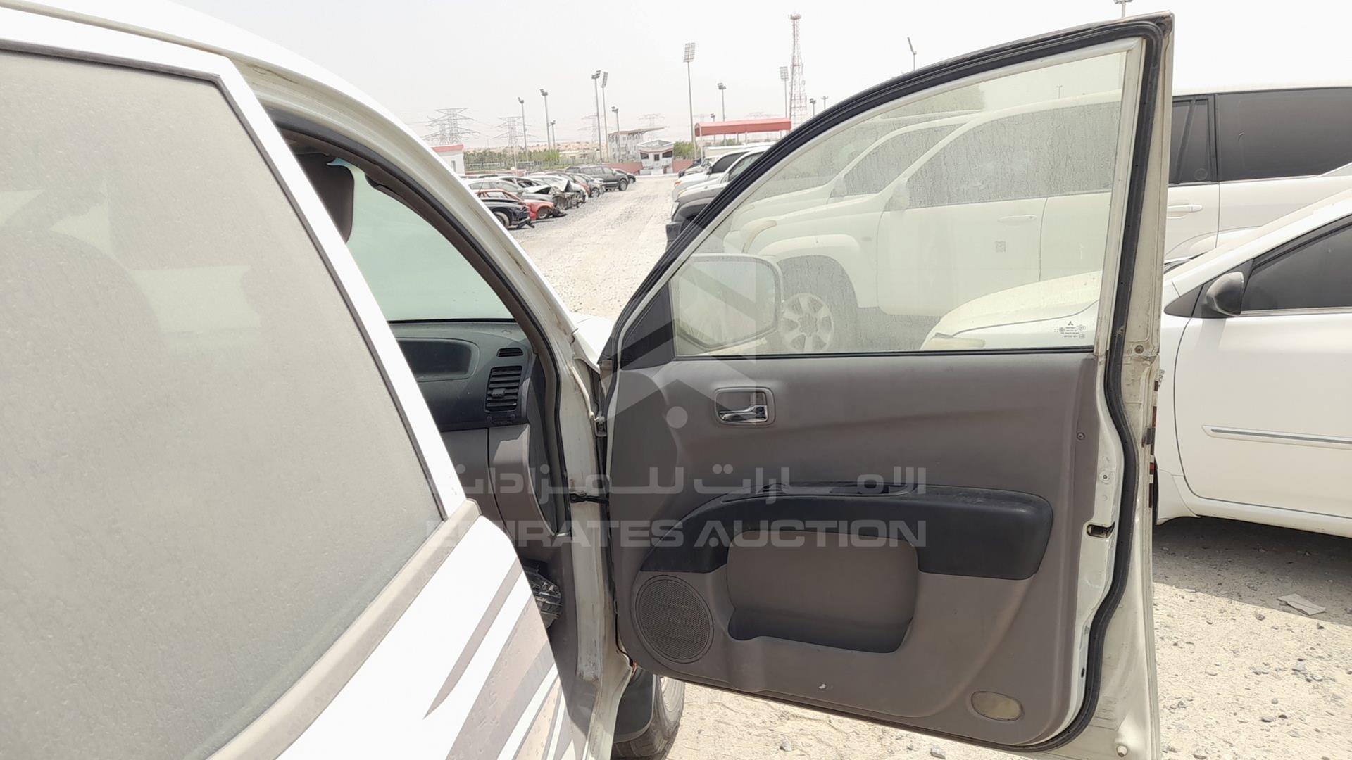 2008 MITSUBISHI L 200 VIN: MMBJNKB508D016581