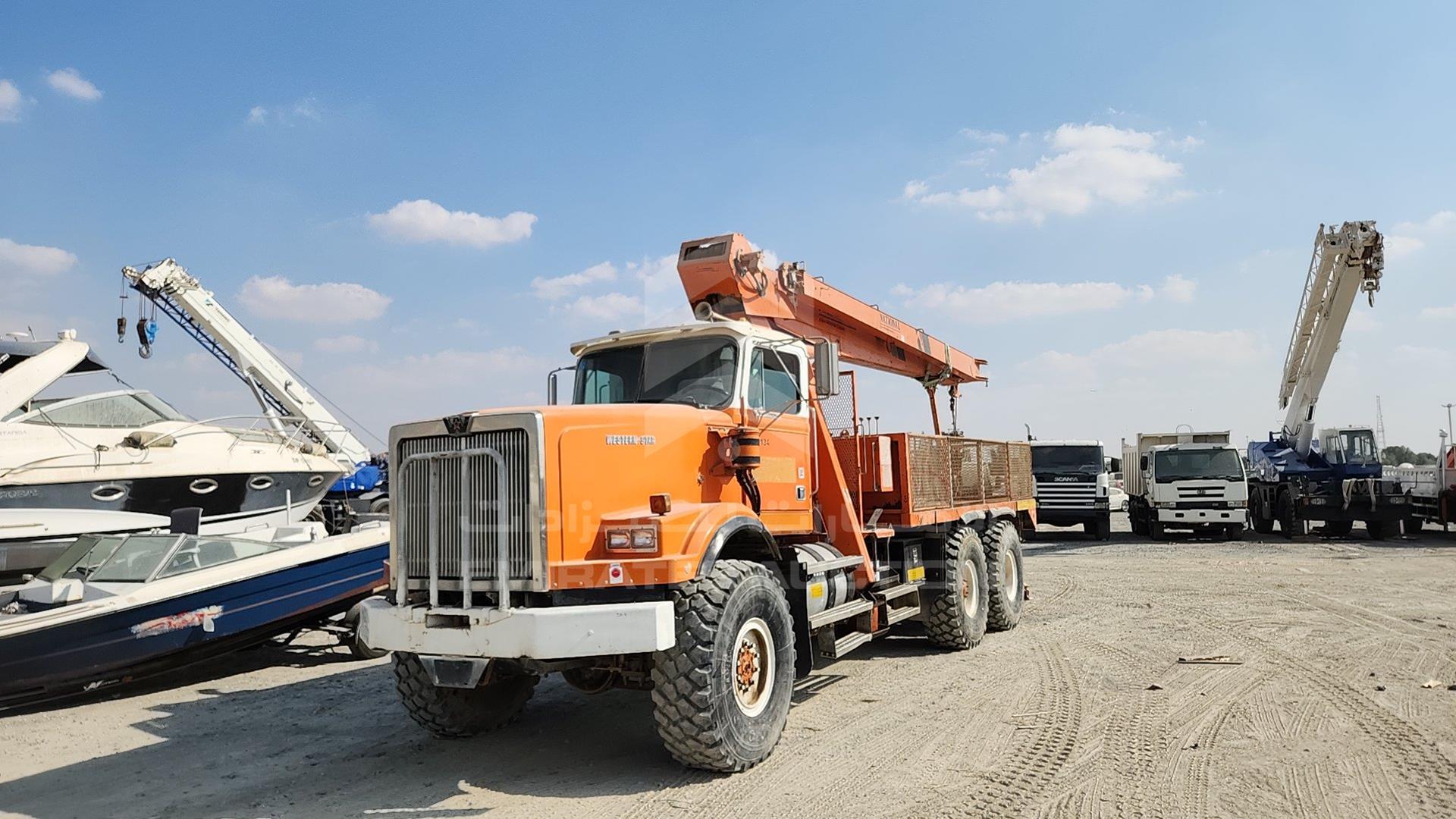 1996 WESTERN STAR 4966S VIN: 2WLPGCMDXTK941397