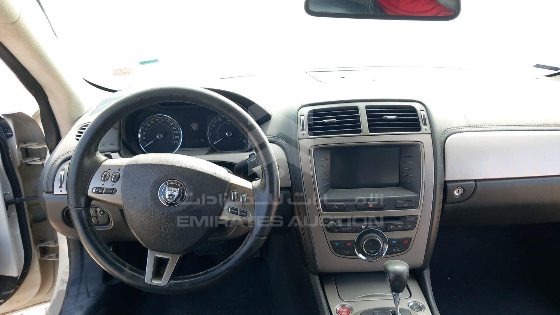 2007 JAGUAR XK VIN: SAJAA44FX75B00356