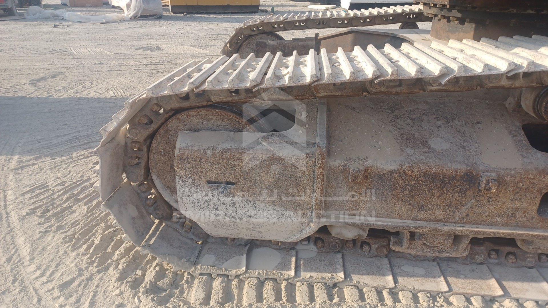 2016 HITACHI EXCAVATOR VIN: HHEAXA00J00100363