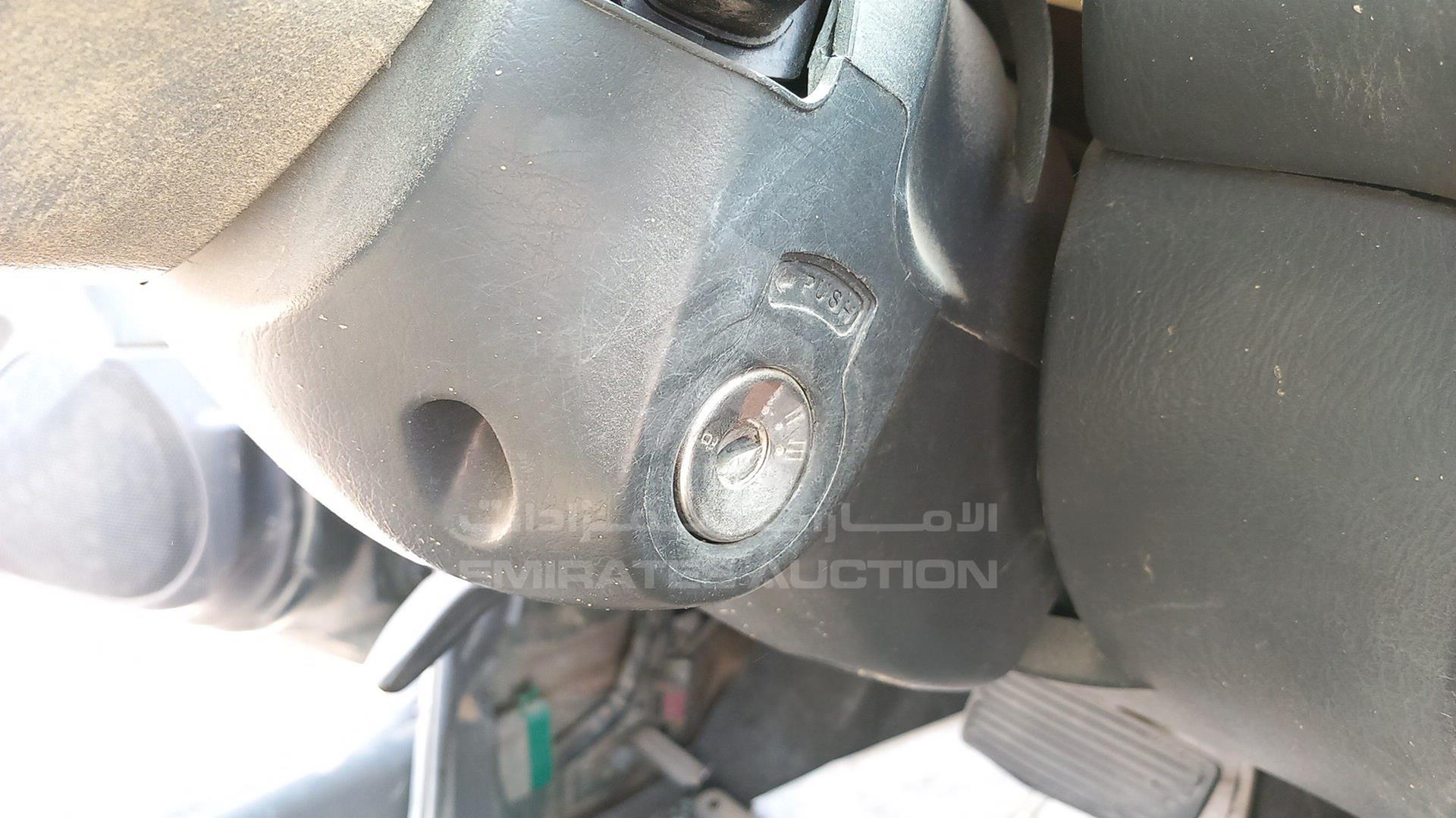 1999 HONDA CIVIC VIN: JHMEK3640XS407826