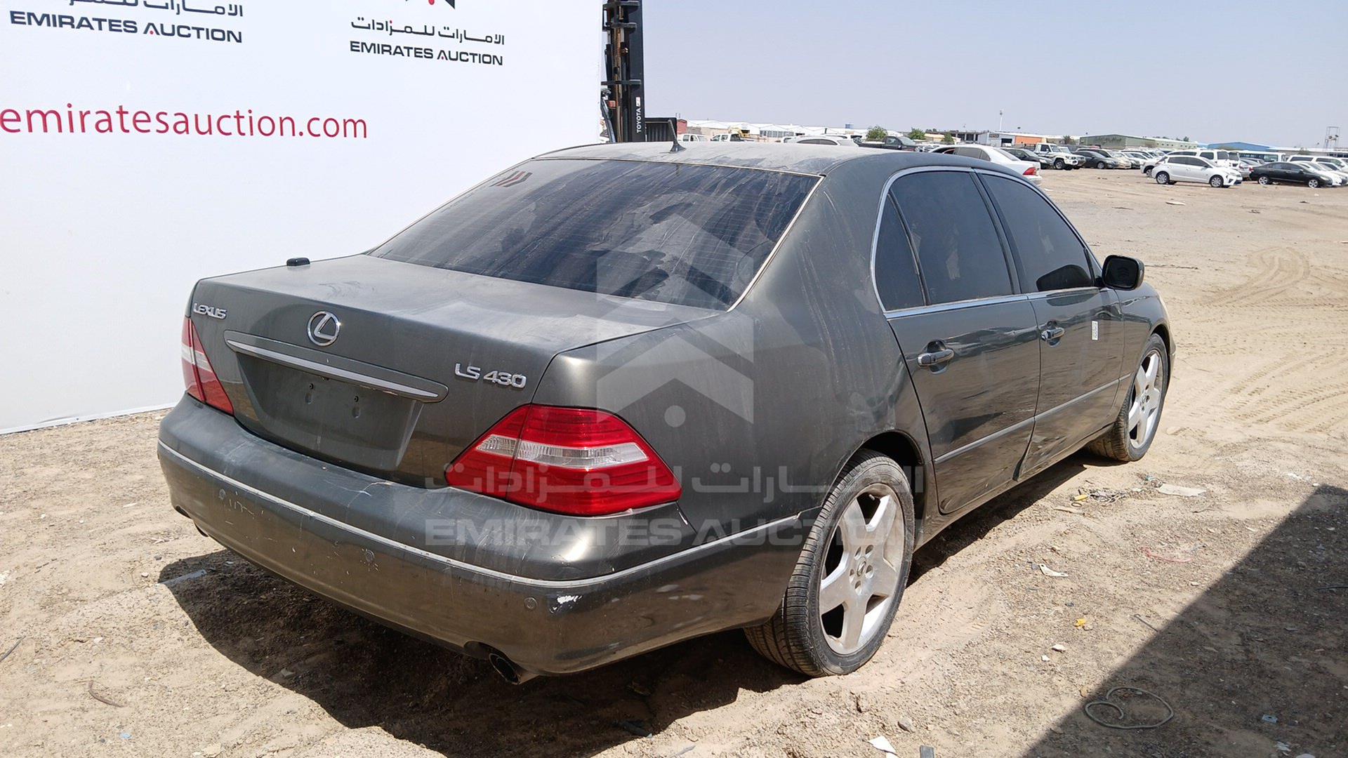 2005 LEXUS LS 430 VIN: JTHBN36F755018608