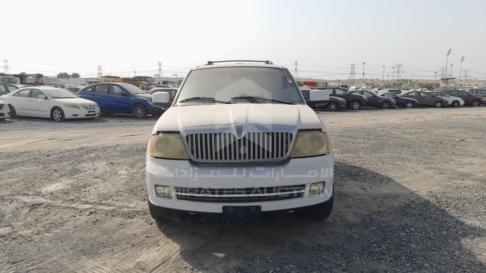 2005 LINCOLN NAVIGATOR VIN: 5LMFU28505LJ23998