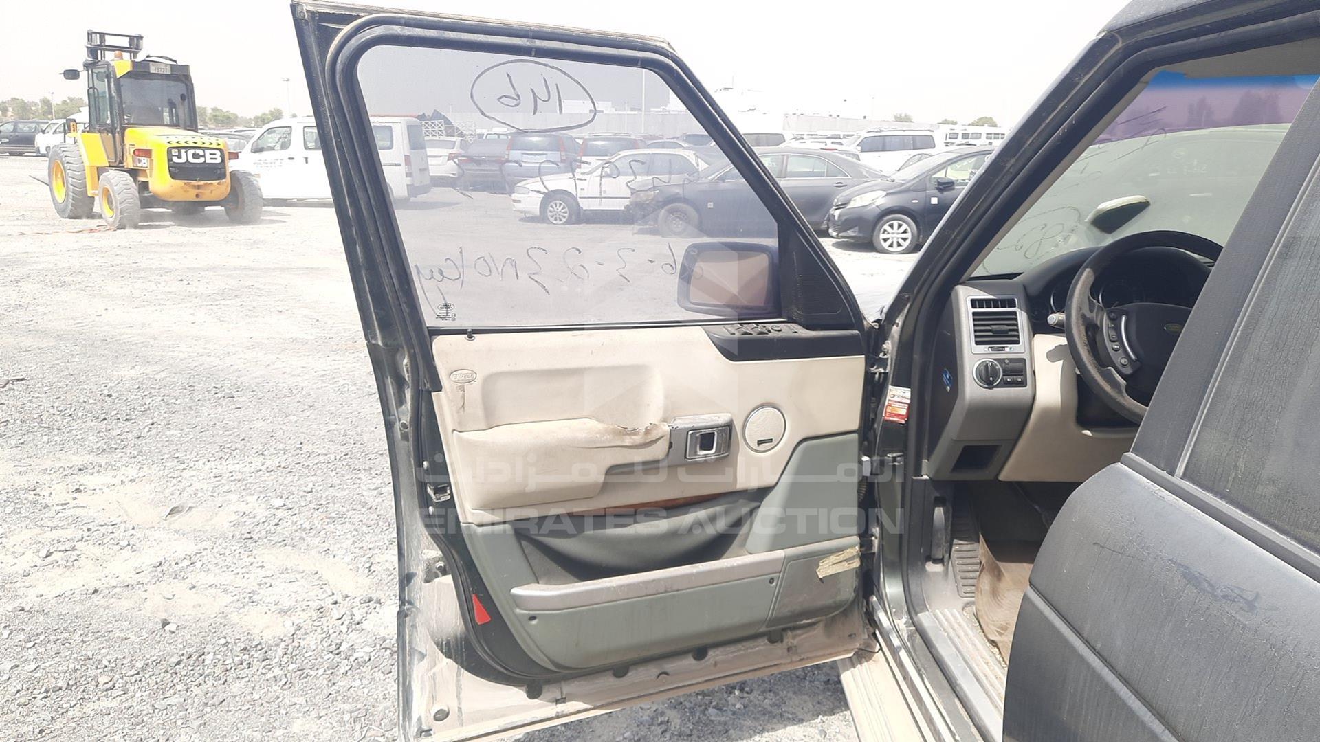 2005 RANGE ROVER --- VIN: SALLMAMA45A184651