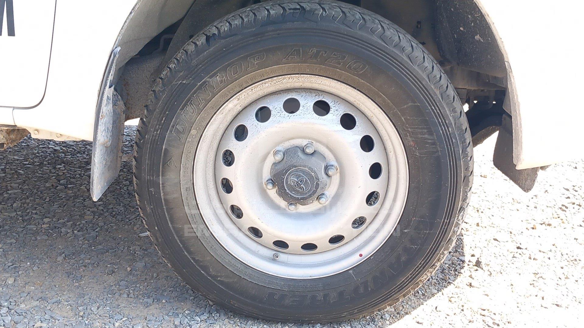 2023 TOYOTA HILUX VIN: MR0DB9CDXP5002142