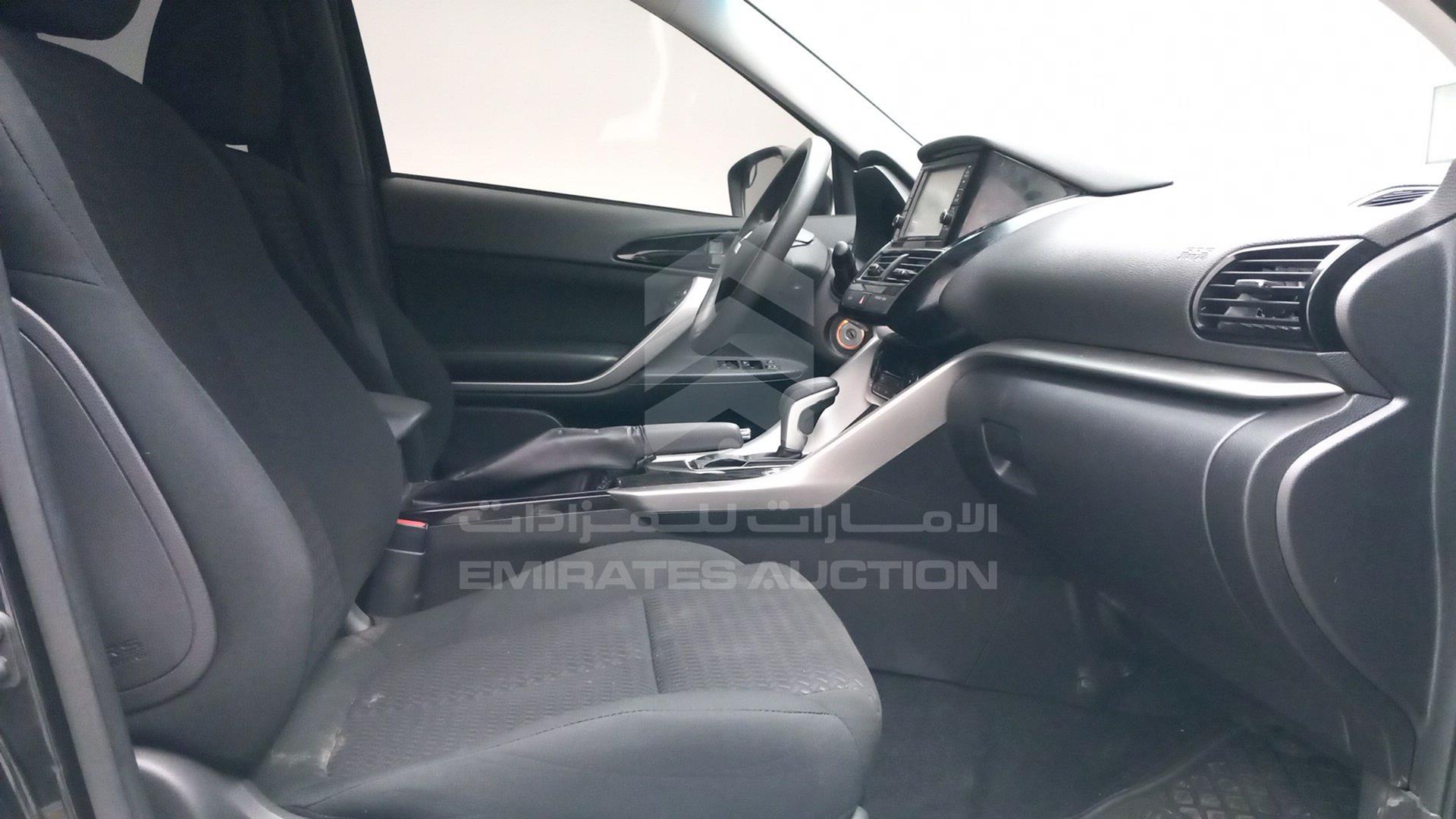 2022 MITSUBISHI ECLIPSE VIN: JA4ATUAA1NZ036626
