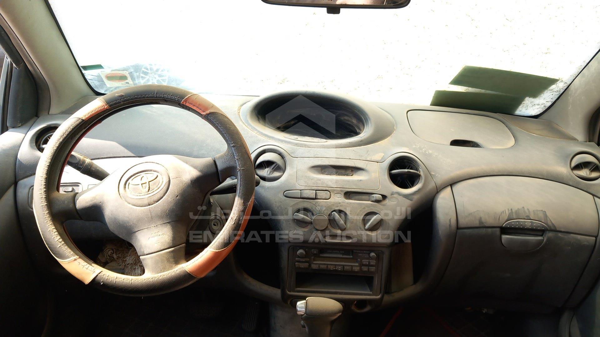 2005 TOYOTA ECHO VIN: JTDBW133050069233