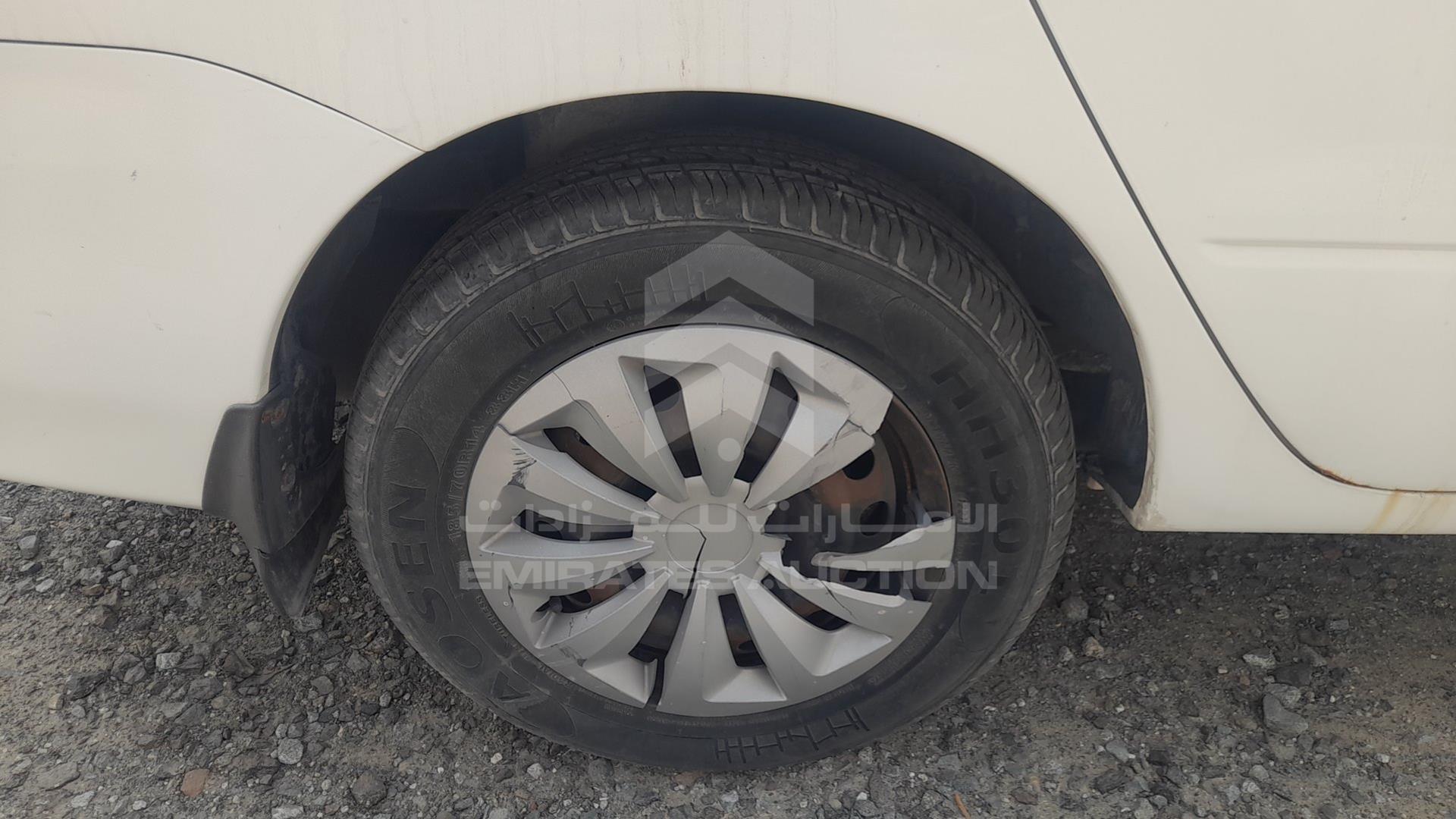 2005 MITSUBISHI LANCER VIN: JMYSRCS1A5U777944