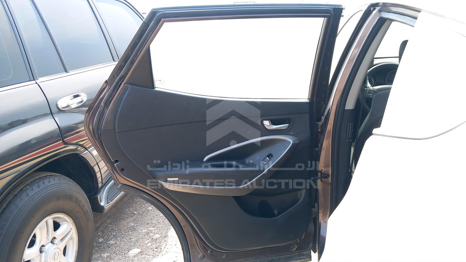 2014 HYUNDAI SANTA FE VIN: KMHST81C1EU248387