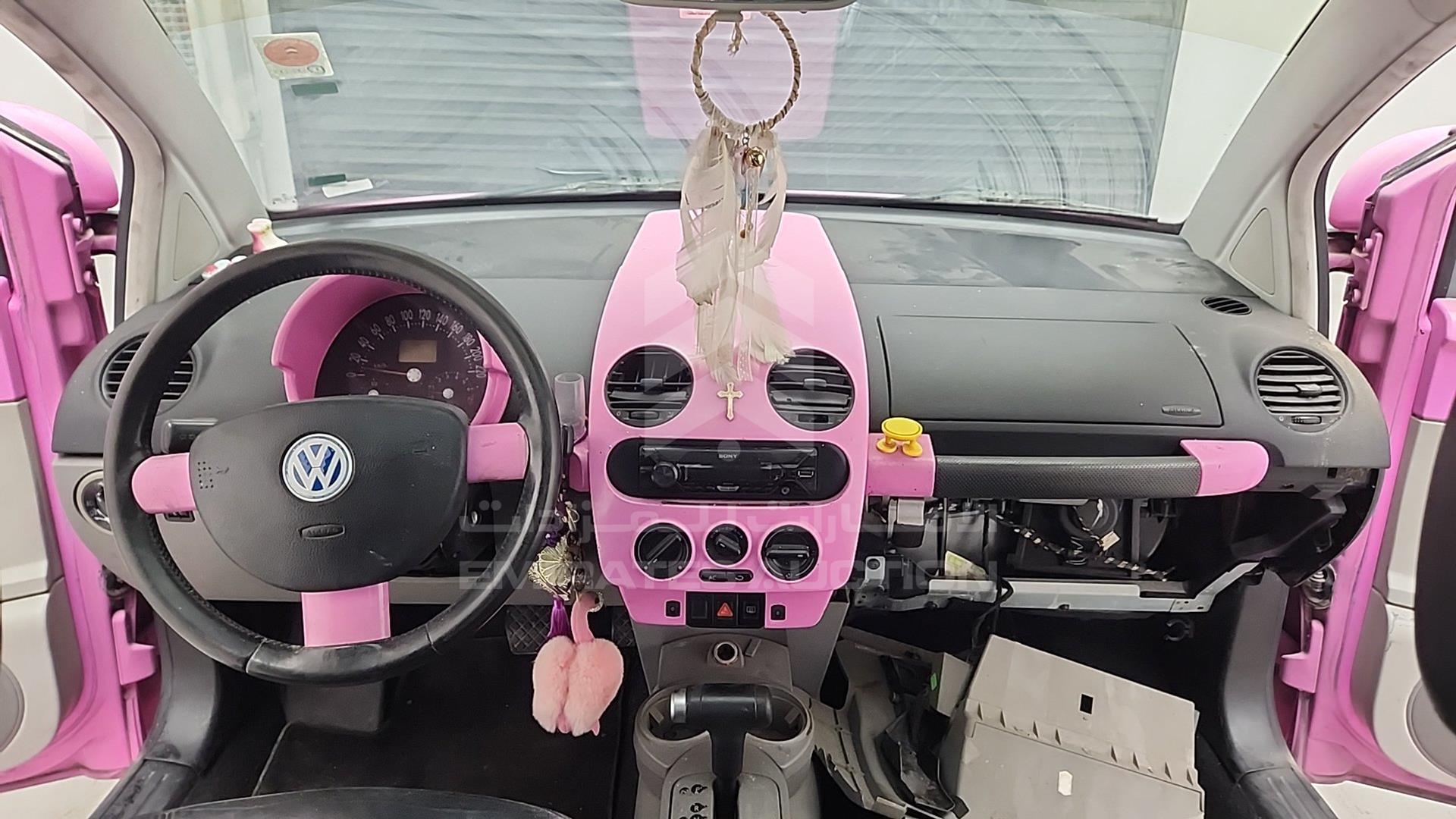 2002 VOLKSWAGEN BEETLE VIN: WVWZZZ9CZ2M606875