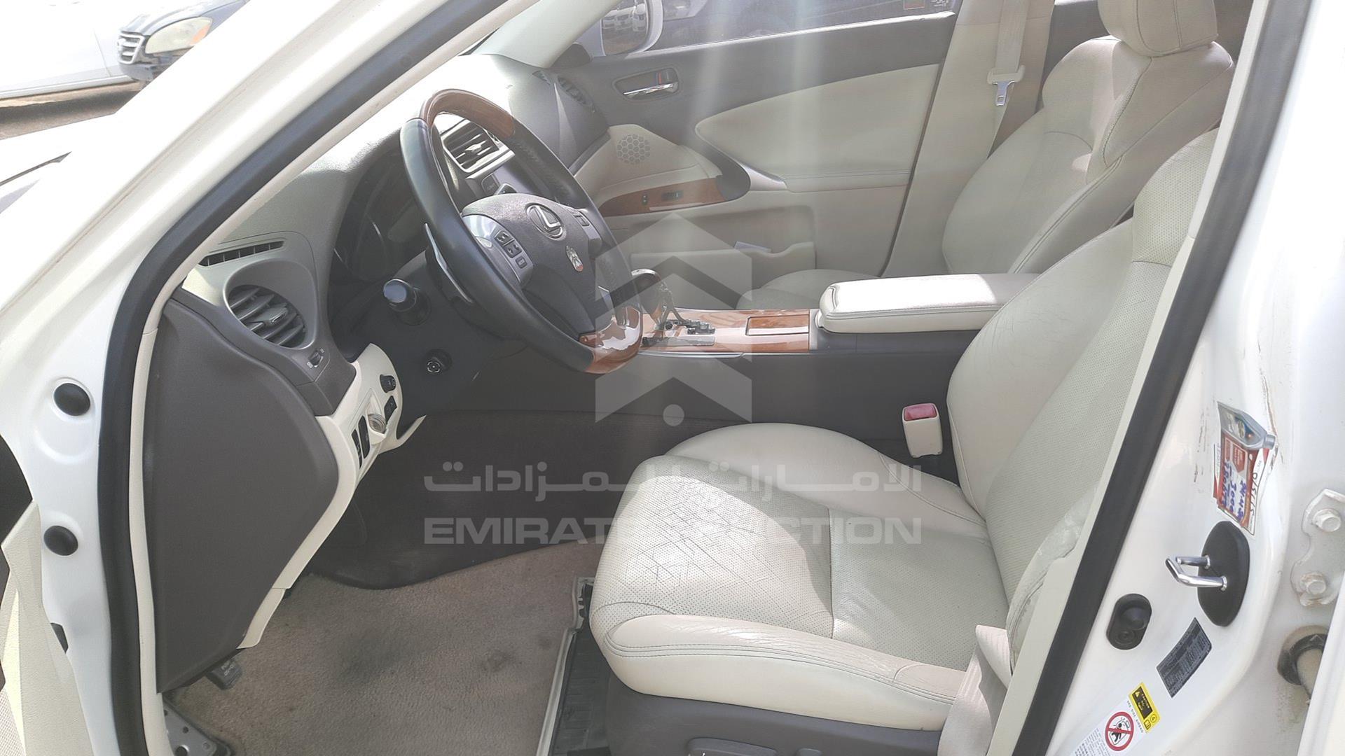 2011 LEXUS IS 250 VIN: JTHBK2623B5137851