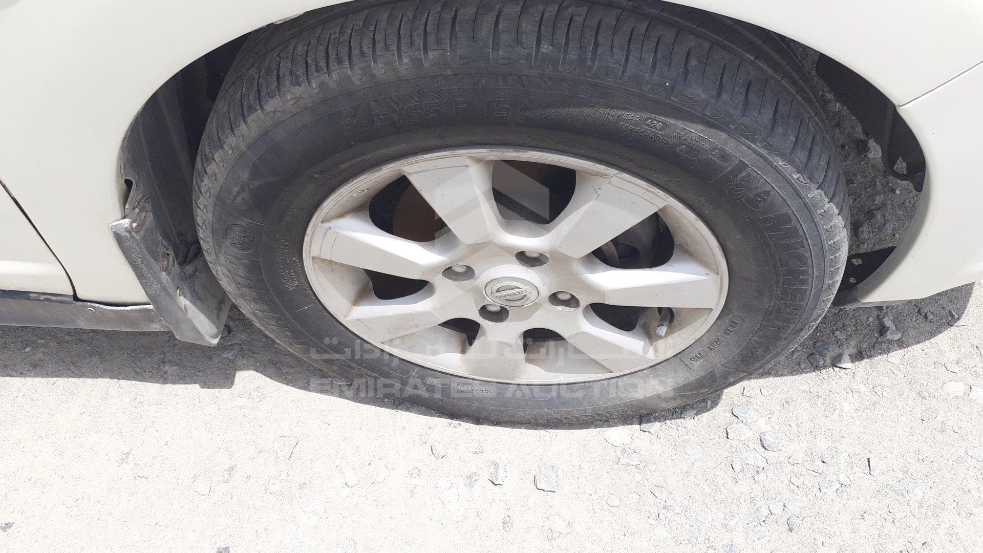 JN1CC13C06T003037 - 2006 Nissan Tiida - #350315