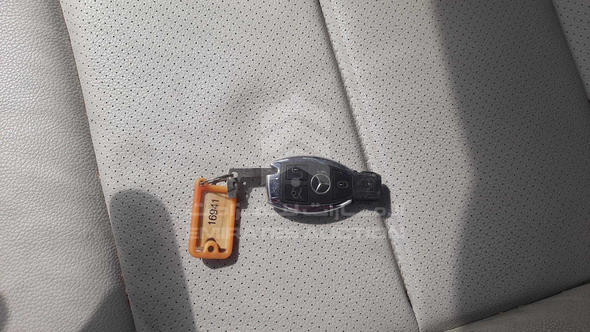 0 MERCEDES E 300 VIN: WDDHF5FB1EB026504