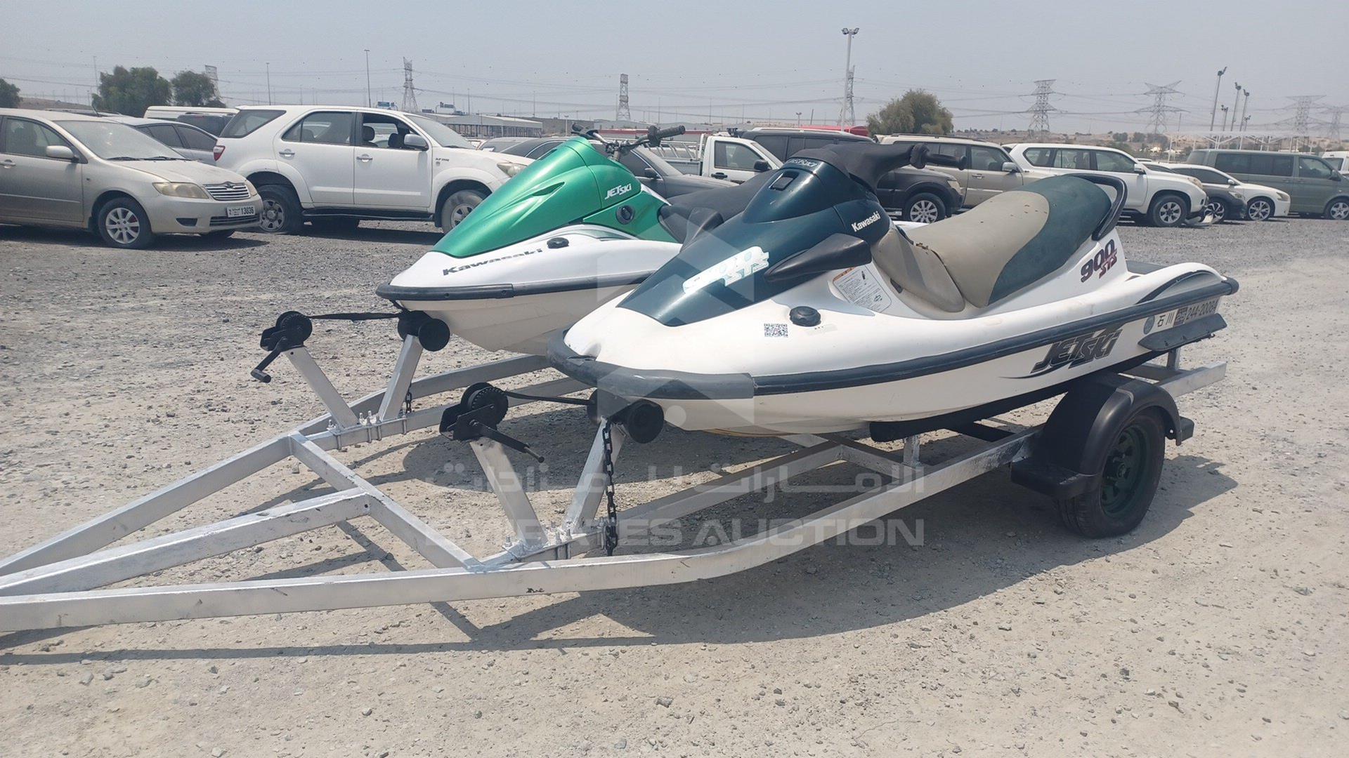 0 JET SKI + TROLLEY --- VIN: KAW21587J001