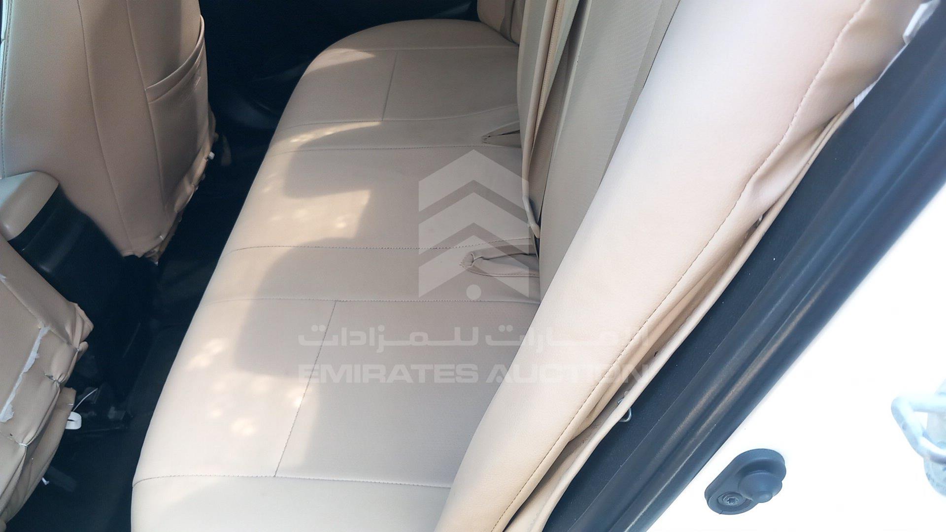 2016 TOYOTA COROLLA VIN: RKLBB9HE4G5156498