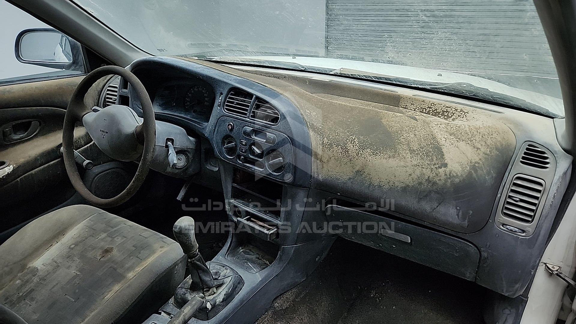 1999 MITSUBISHI --- VIN: JMYSNCK1AXU010442