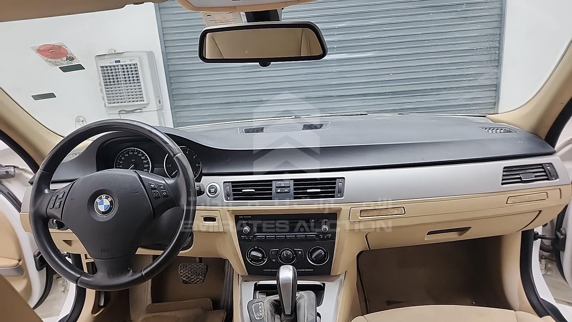 2008 BMW 320I VIN: WBAVG71078A402335