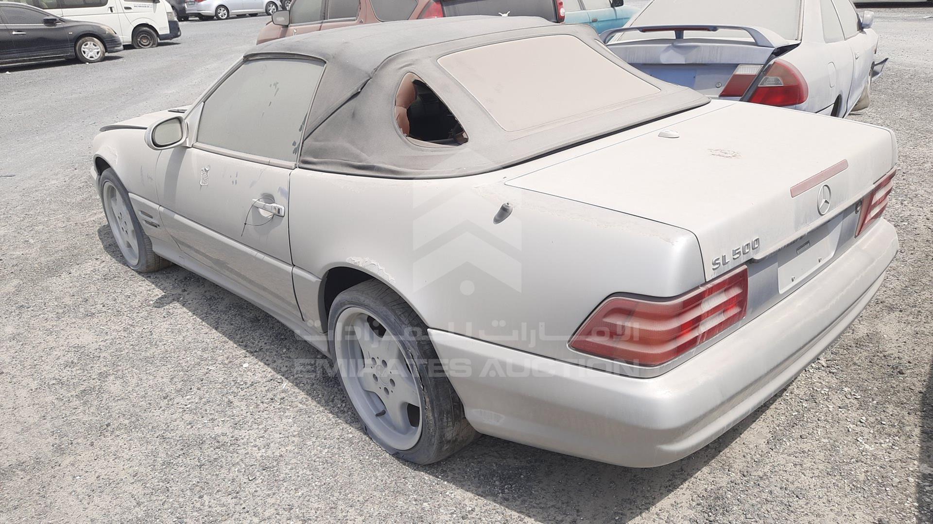 2001 MERCEDES SL 500 VIN: WDBFA68F61F197062