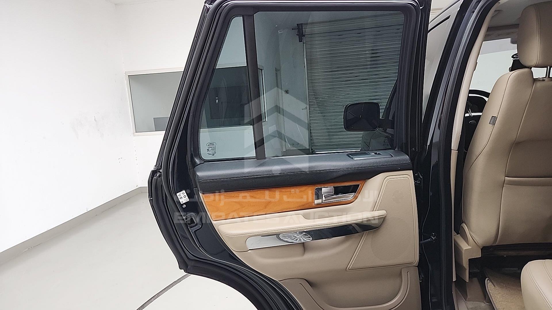 2012 RANGE ROVER SPORT VIN: SALLSAAD4CA723669