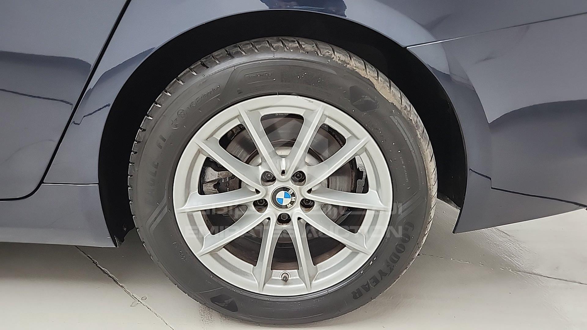 2020 BMW 520 VIN: WBAJT1A07LCE33656