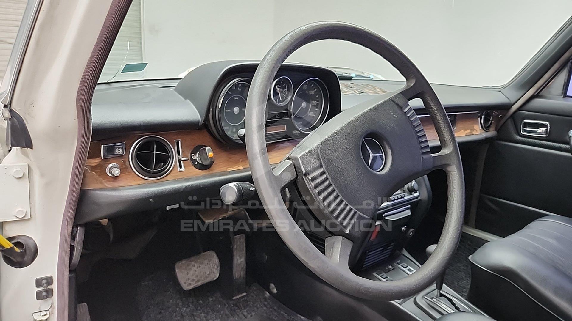 1979 MERCEDES C 280 VIN: 11406012121726