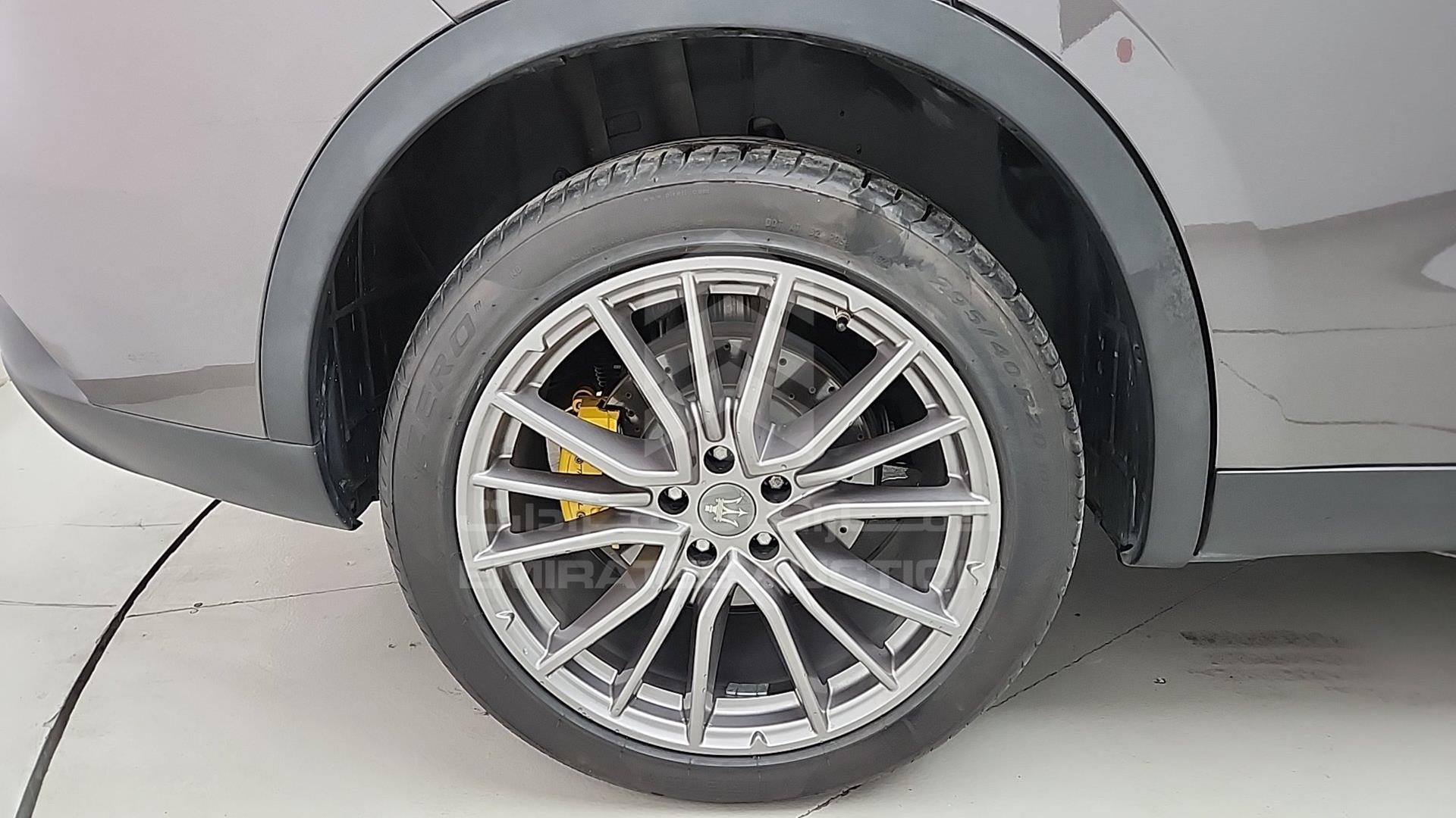 2019 MASERATI LEVANTE VIN: ZN6YU61F0KX325205