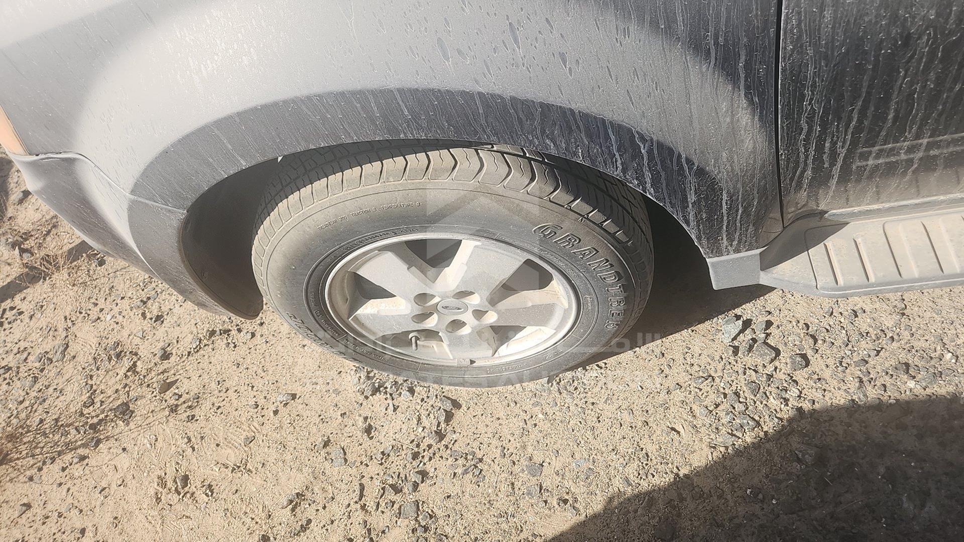 2009 FORD ESCAPE VIN: 1FMCU93G49KA22921