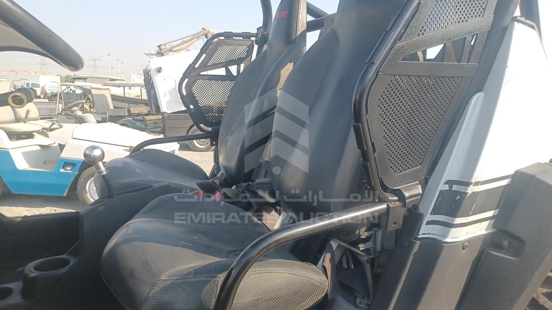 2010 Buggy + Trolly — Front Left Driver Seat View — Photo 10