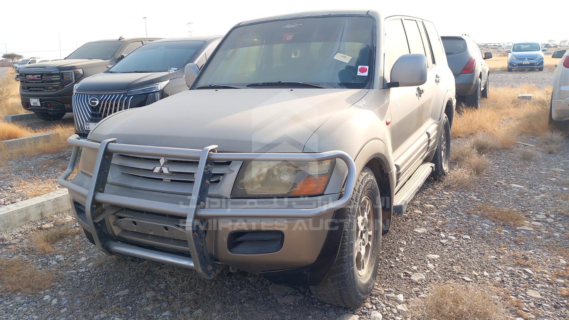 2001 MITSUBISHI PAJERO VIN: JMYLRV73W1J702736